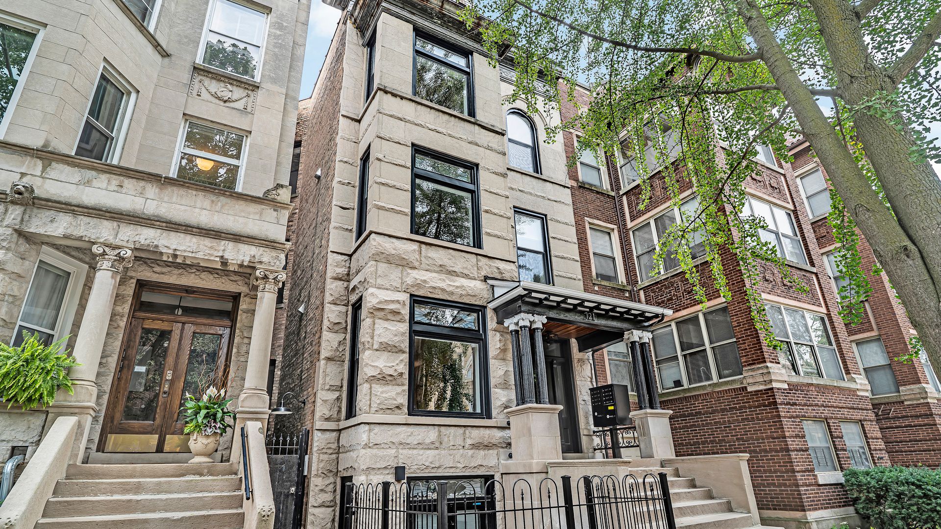 721 W Melrose St - 3R, Chicago, IL 60657