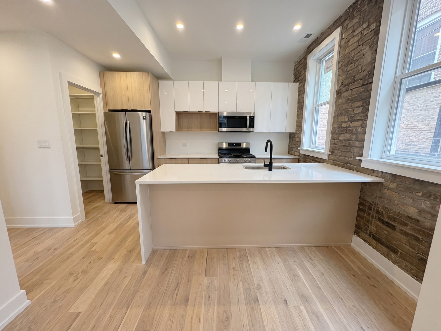 1317 N Ashland Ave - 1R, Chicago, IL 60622