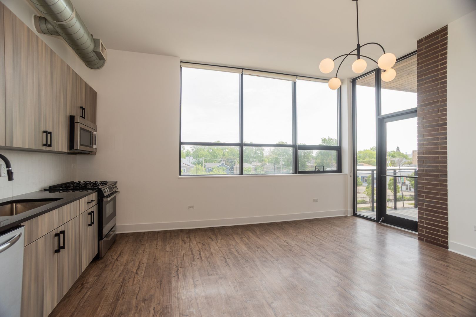 4234 N Western Ave - 2B (205), Chicago, IL 60618